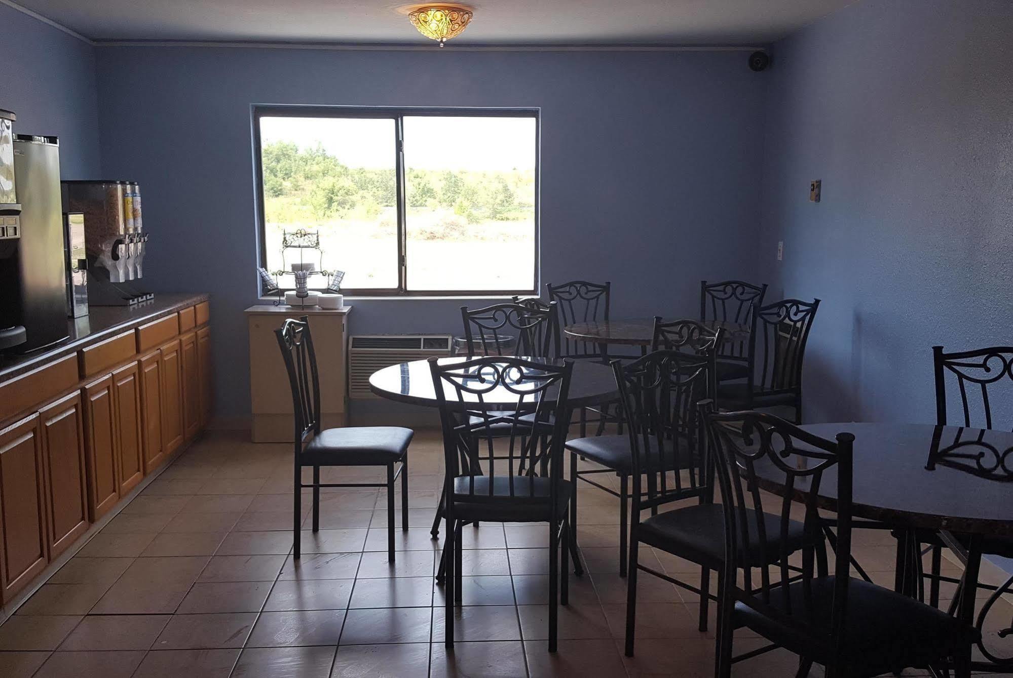 Knights Inn Sioux City Ia/Sergeant Bluff Екстер'єр фото