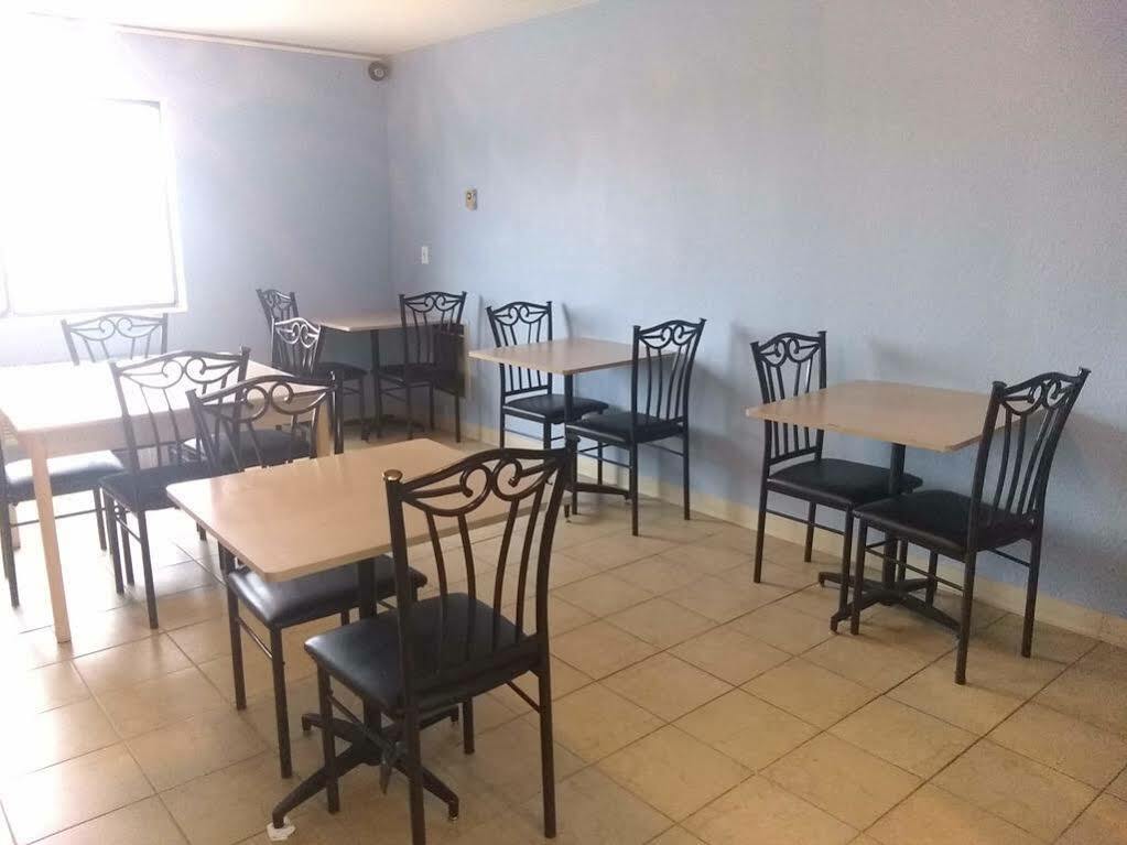 Knights Inn Sioux City Ia/Sergeant Bluff Екстер'єр фото